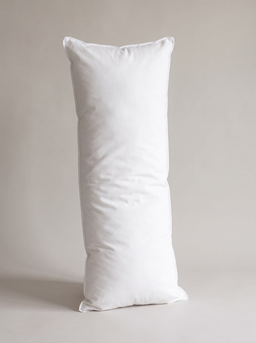 Cuscino interno per dakimakura in piedi, vista intera in studio